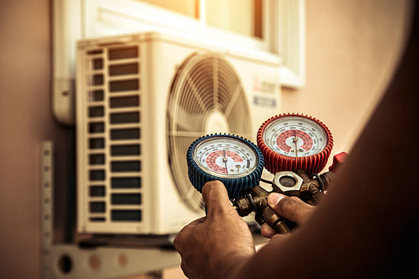 Professional Hvac Installation technician working in Linthicum Heights, MD
